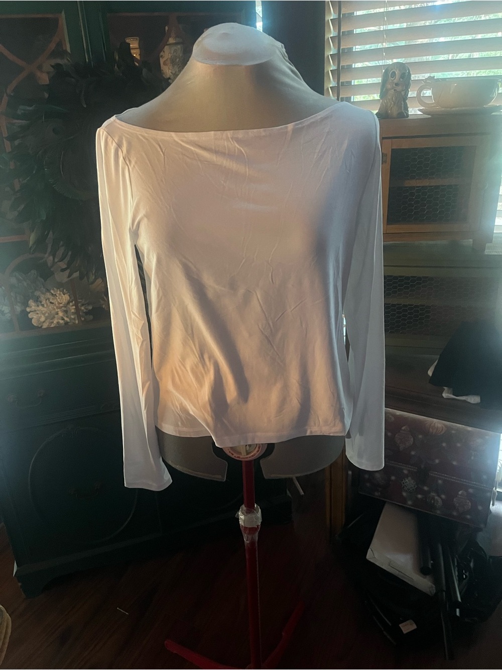 Beyond Yoga XL Women’s White Long-Sleeve Boatneck Top